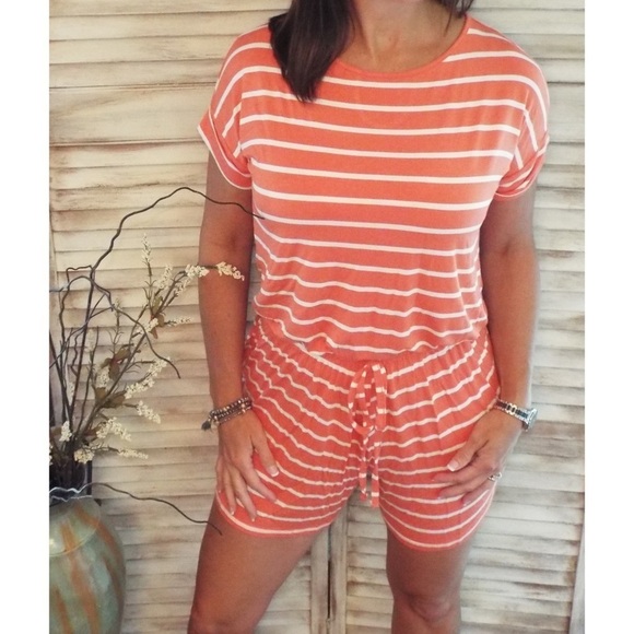 Striped Romper Shorts Pockets Keyhole Elastic Waist 2020 - Picture 3 of 6